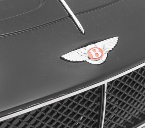Auto na akumulator Bentley EXP 12 dla dzieci Czarny + Pilot + Otwierane drzwi + Elegancki wygląd Auto na akumulator Bentley EXP 12 dla dzieci Czarny + Pilot + Otwierane drzwi + Elegancki wygląd
